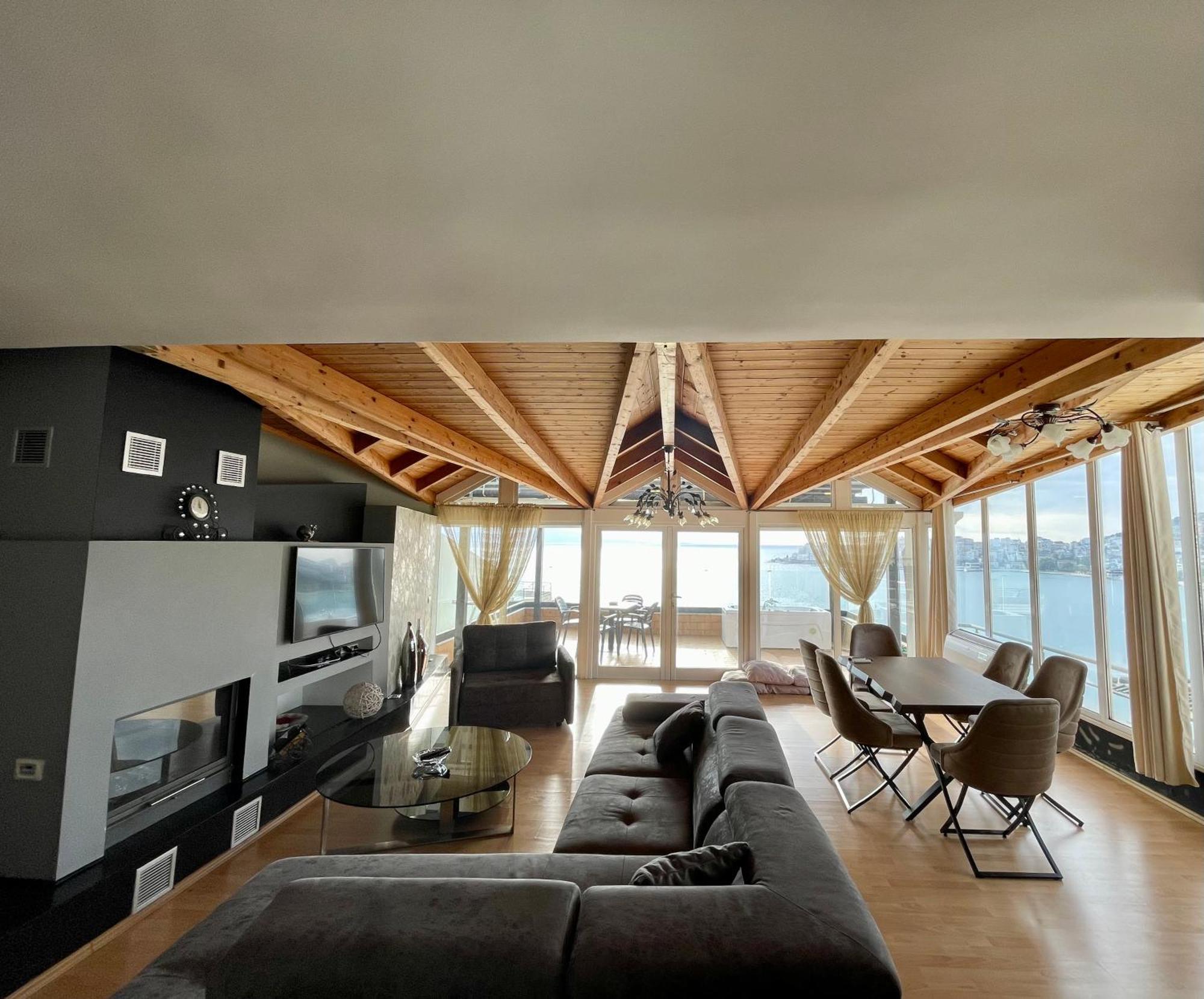 Ferienwohnung Seaview Golden Penthouse Sarandë Exterior foto