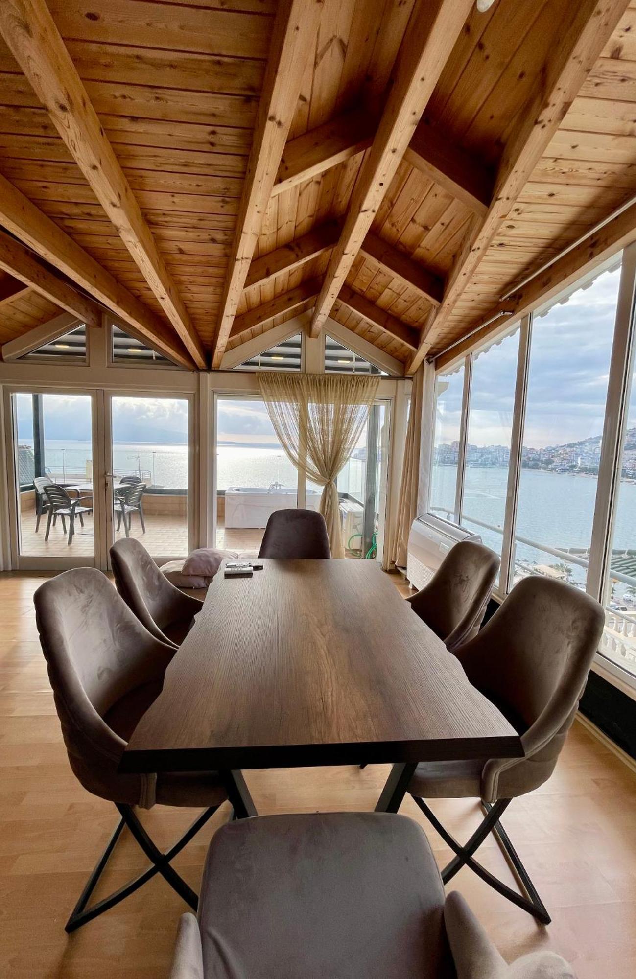 Ferienwohnung Seaview Golden Penthouse Sarandë Exterior foto