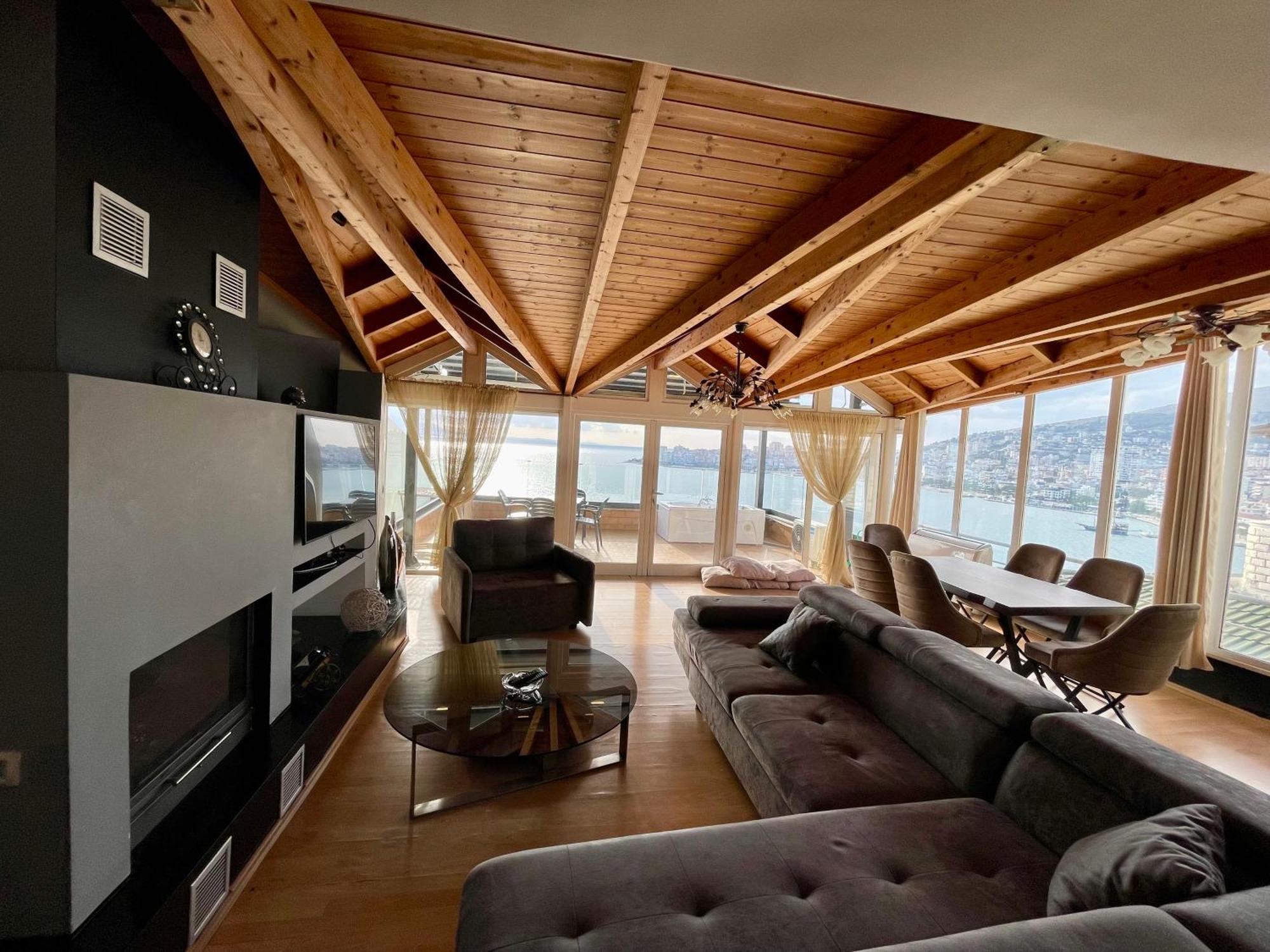 Ferienwohnung Seaview Golden Penthouse Sarandë Exterior foto
