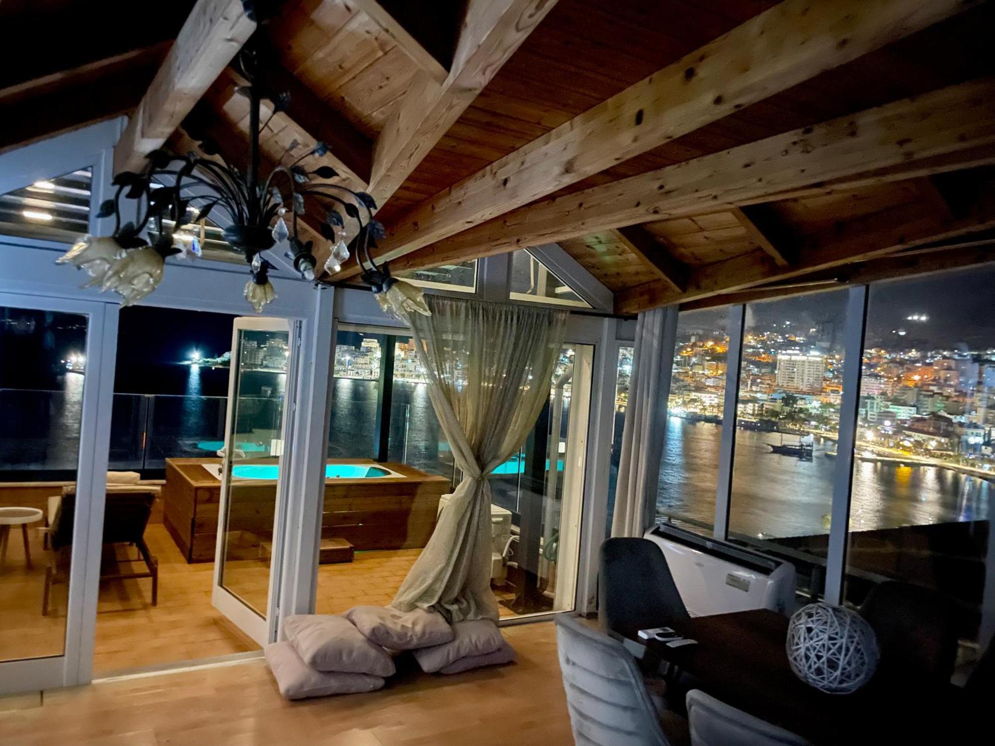 Ferienwohnung Seaview Golden Penthouse Sarandë Exterior foto